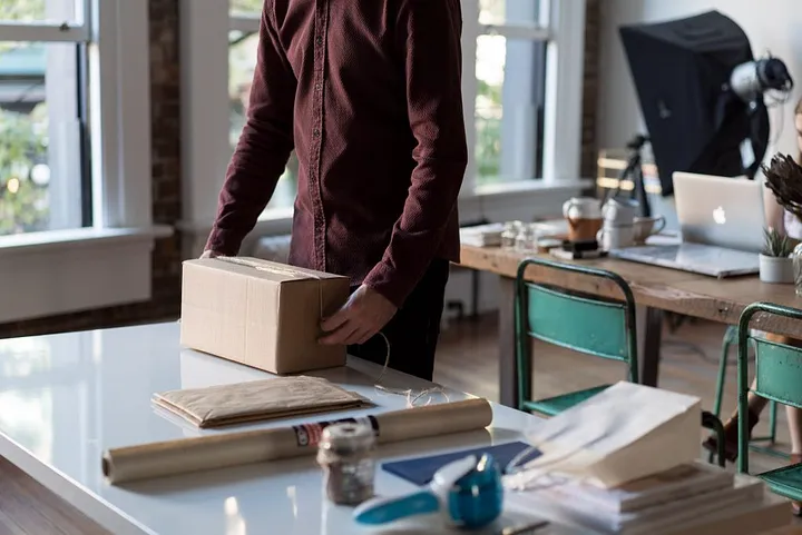 Dropshipping är dock sällan så enkelt som det verkar.